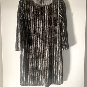 BCBG XS above knee beautiful dress. Worn twice.